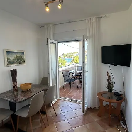 Appartamento Beachfront Family Escape, Ciovo Traù