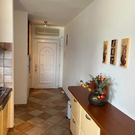Beachfront Family Escape, Ciovo Apartament Trogir