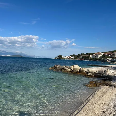 Beachfront Family Escape, Ciovo טרוגיר