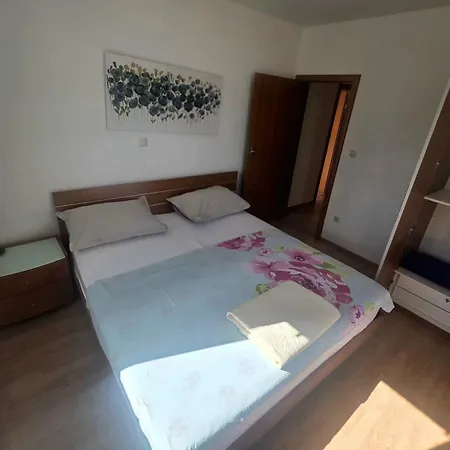 Beachfront Family Escape, Ciovo