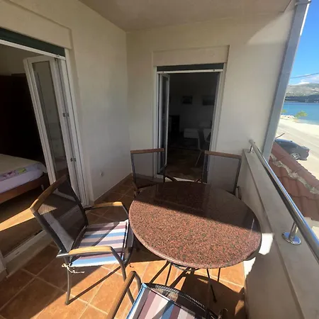 Beachfront Family Escape, Ciovo * Traù