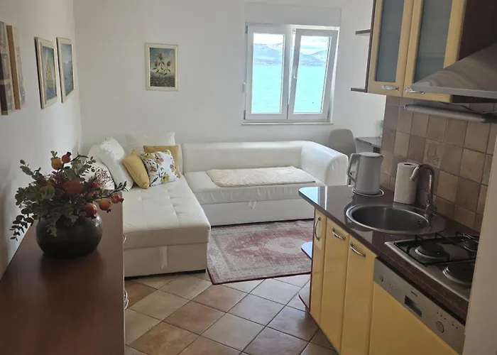Apartman Beachfront Family Escape, Ciovo