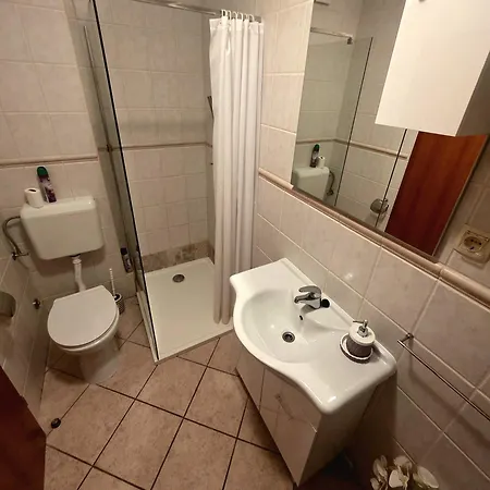 Beachfront Family Escape, Ciovo Lejlighed *
